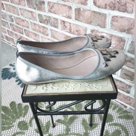 MARC JACOBS Silver Leather Ballet Flats - Picture 3 of 5